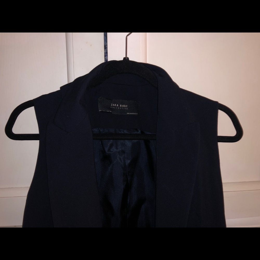 zara vest